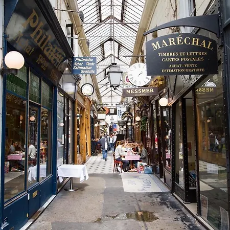 아파트 Parisien 20m2 En Face Du Musee Grevin - 2p